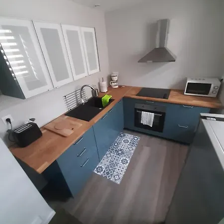 4 Apt T2 50 A 60 M2 Deplacement 